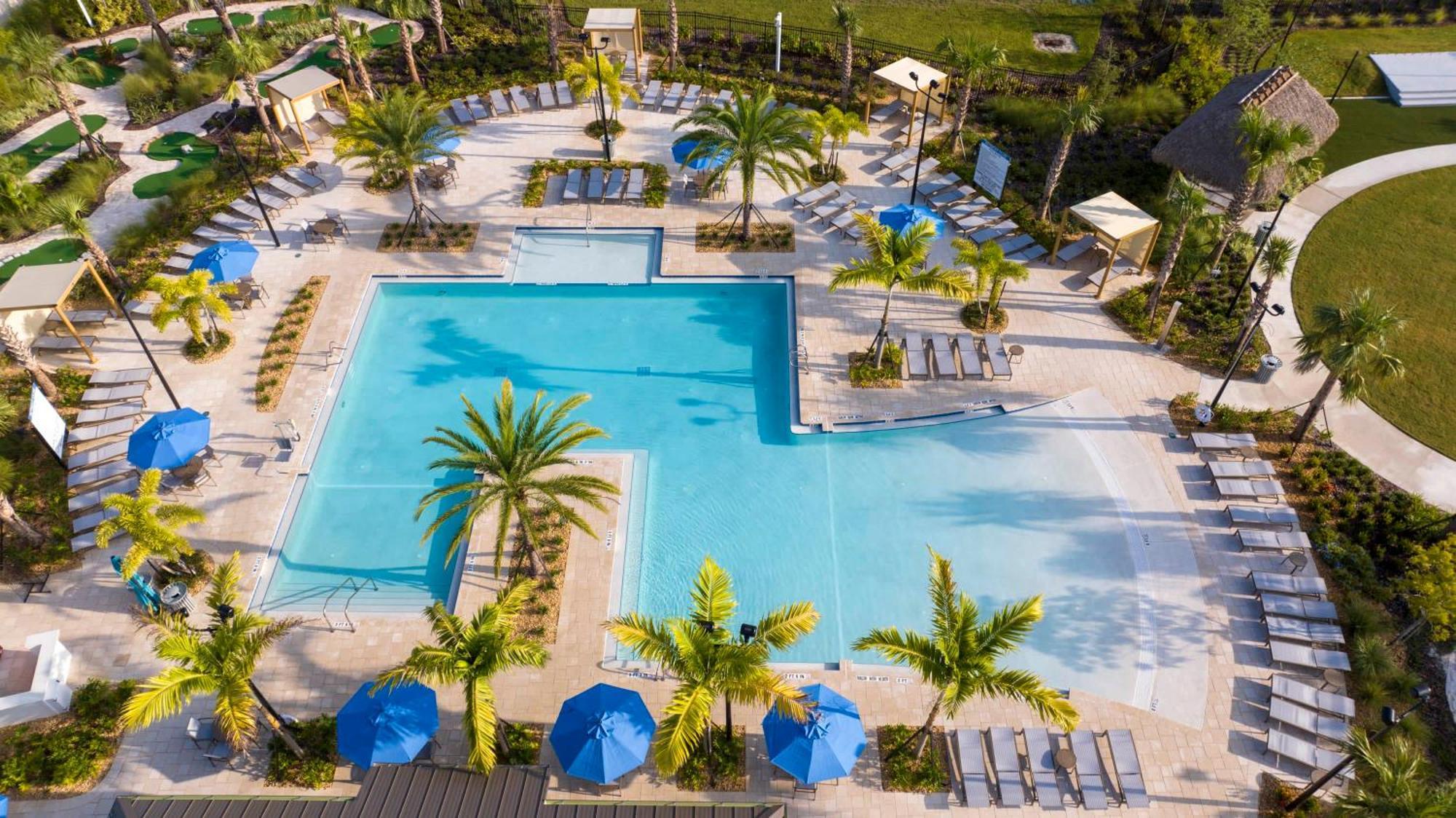 Stunning 4 Bd W/ Pool Close To Disney @ Champions Gate 990 Kissimmee Luaran gambar