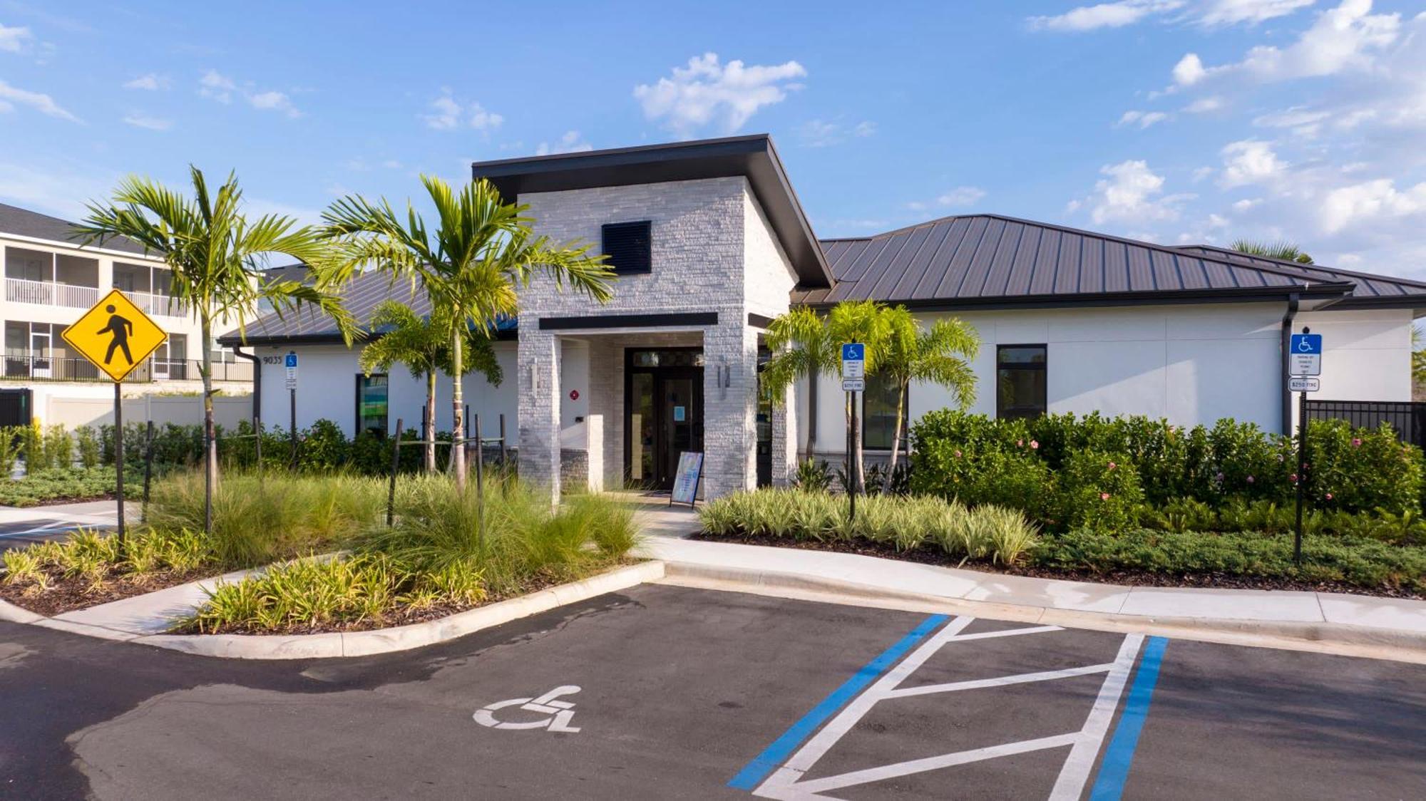 Stunning 4 Bd W/ Pool Close To Disney @ Champions Gate 990 Kissimmee Luaran gambar
