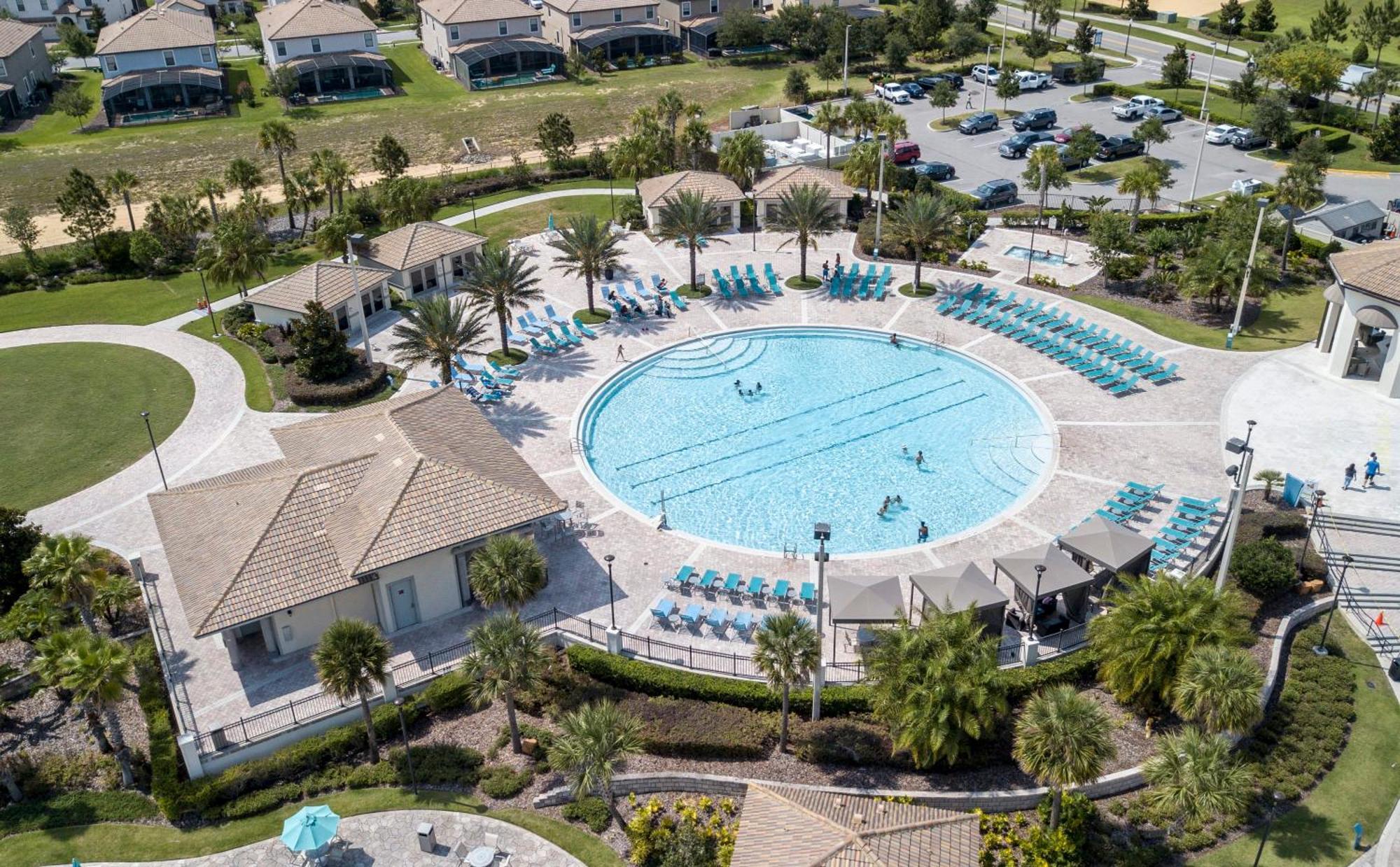 Stunning 4 Bd W/ Pool Close To Disney @ Champions Gate 990 Kissimmee Luaran gambar