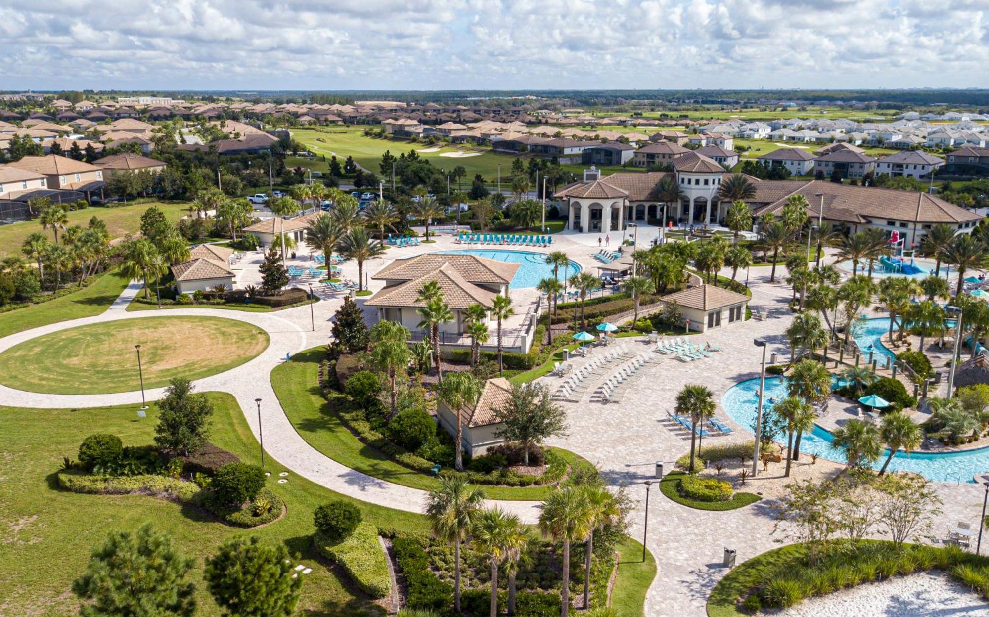 Stunning 4 Bd W/ Pool Close To Disney @ Champions Gate 990 Kissimmee Luaran gambar