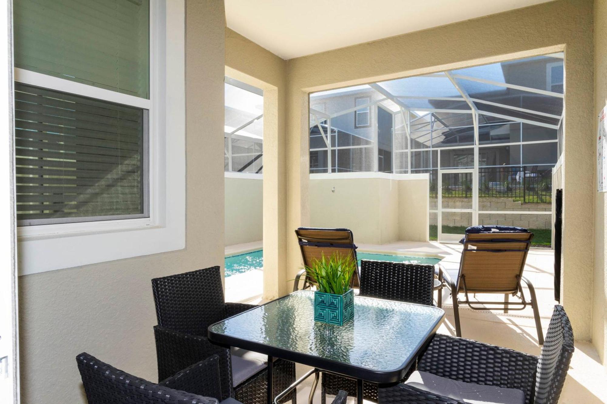 Stunning 4 Bd W/ Pool Close To Disney @ Champions Gate 990 Kissimmee Luaran gambar